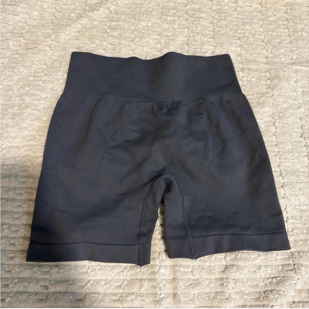 OQQ shorts in grey